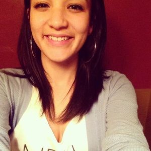 Meet your Posher, Christina